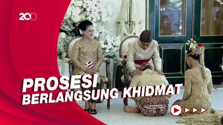 Senyum Jokowi-Iriana saat Prosesi Sungkeman Kaesang dan Erina