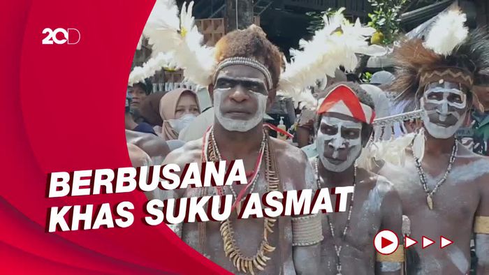 Antusiasme Warga Suku Asmat di Tengah Tasyakuran Kaesang-Erina