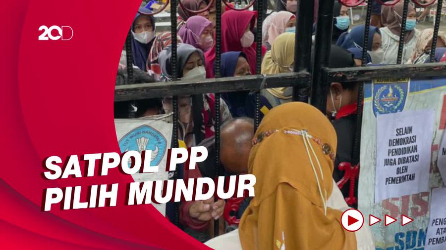 SDN Pocin 1 Mau Dikosongkan, Orang Tua Murid Pasang Badan