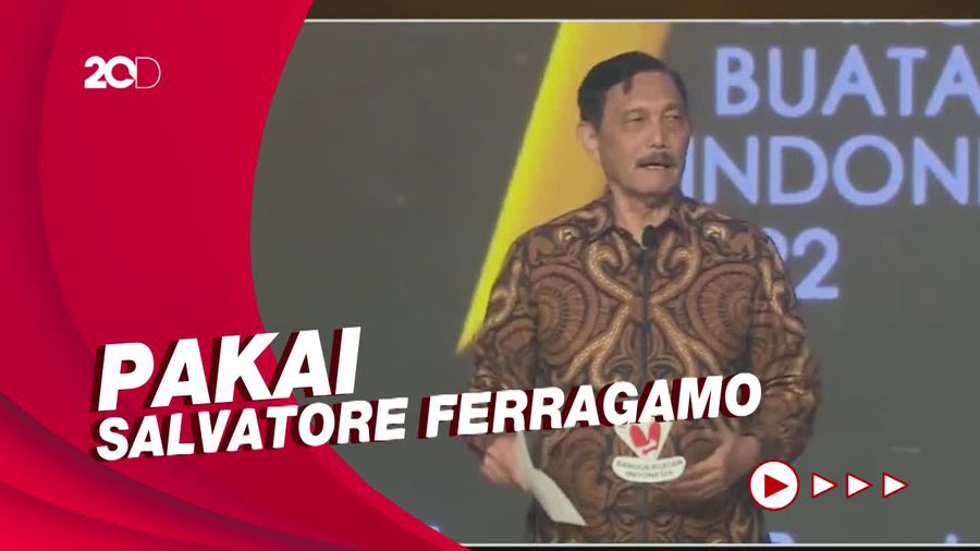 Cerita Luhut Ditegur Jokowi Gegara Pakai Sepatu Mewah Italia