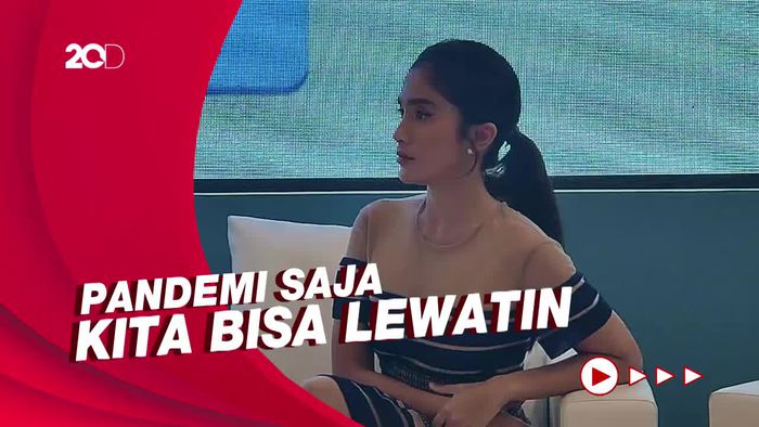 Isu Resesi 2023, Ussy Sulistiawaty: Jangan Dibawa Pikiran! 
