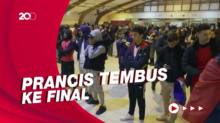 Prancis Tembus Final Piala Dunia, Suporter Pesta di Paris