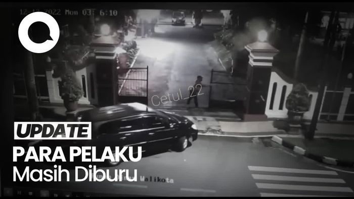Rekaman CCTV Kawanan Perampok saat Satroni Rumdin Wali Kota Blitar