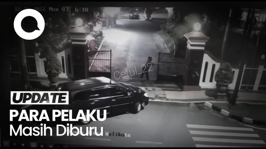 Rekaman CCTV Kawanan Perampok saat Satroni Rumdin Wali Kota Blitar