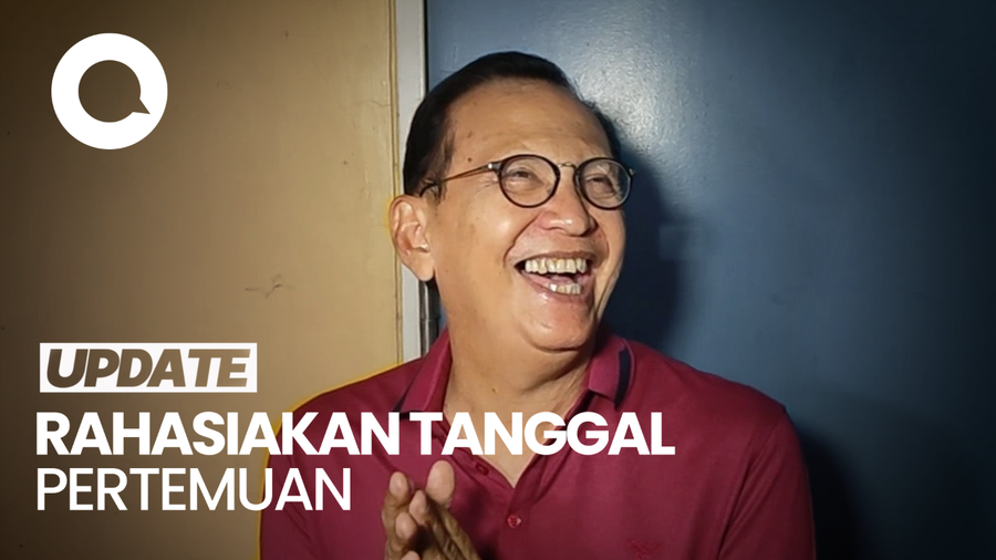 Natal 2022, Roy Marten Rayakan dengan Keluarga