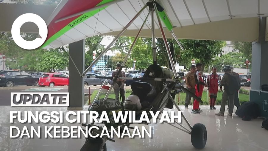 UGM Dapat Hibah 5 Pesawat Microlight dari KLHK