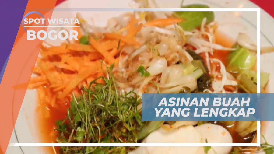 Asinan Buah Dengan Isian Lengkap dan Kuah Melimpah, Bogor