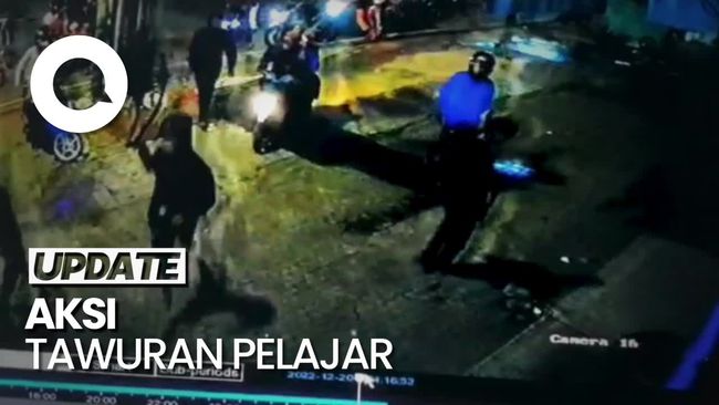 Korban tawuran dengan luka parah di pergelangan tangan