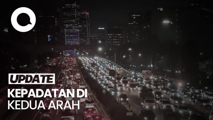 Malam Ini, Arus Lalu Lintas di Tol Dalam Kota Jakarta Padat Merayap!