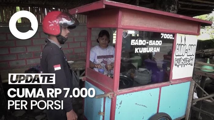 Ada Gado-gado Enak Samping Kuburan di Lumajang