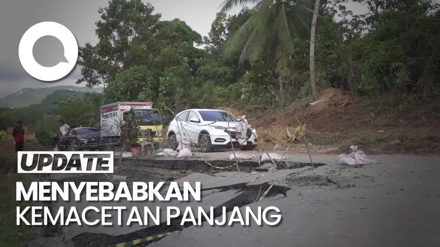 Longsor Membuat Jalur Trans Sulawesi Amblas, Warga Panik