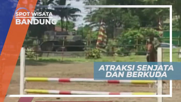 Atraksi Senjata Dan Berkuda di Kota Bandung