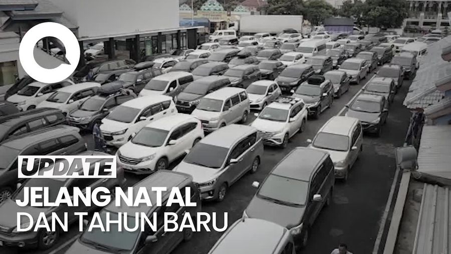 Pelabuhan Ketapang Banyuwangi Dipadati Kendaraan Jelang Nataru