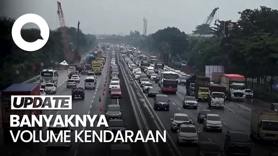 Update! Tol Cikampek dan Tol Cipularang Padat, Contraflow Diterapkan