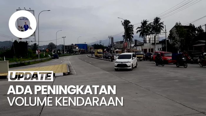 Begini Lalin Tol Cisumdawu Pusat Kota Sumedang Jelang Malam Natal 2022