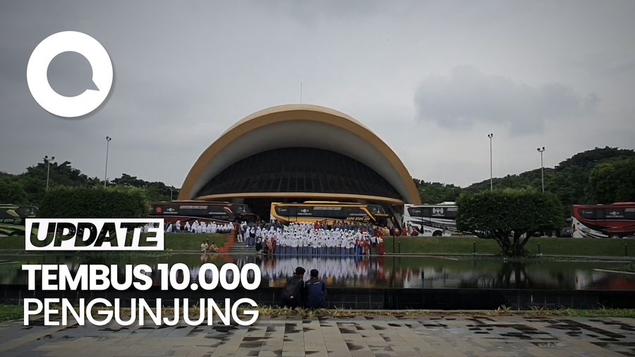 TMII Diserbu Pengunjung saat Libur Akhir Tahun
