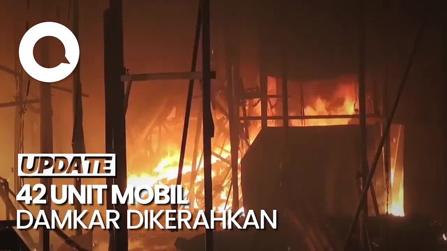Penampakan Kebakaran di Pasar Sentral Makassar, 931 Kios Ludes
