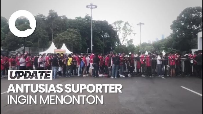 Antrean Panjang-Aksi Dorong Penonton Awali Laga Indonesia vs Thailand