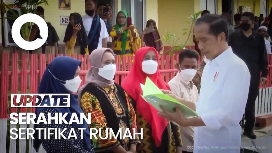 Jokowi Resmikan 292 Hunian Tetap di NTB untuk Korban Badai Seroja