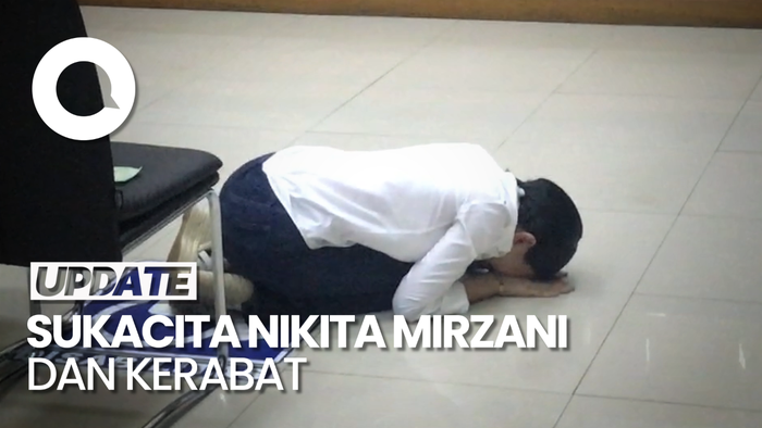 Divonis Bebas, Nikita Mirzani Histeris Langsung Sujud Syukur