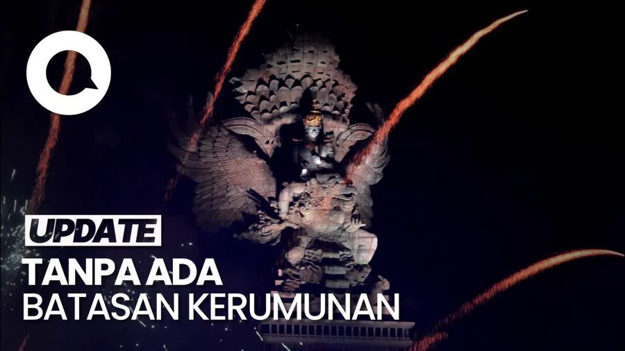 Meriah Suasana Malam Pergantian Tahun di Kuta Bali