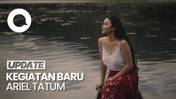 Ariel Tatum Sambut 2023, Netizen Salfok dengan Fotonya