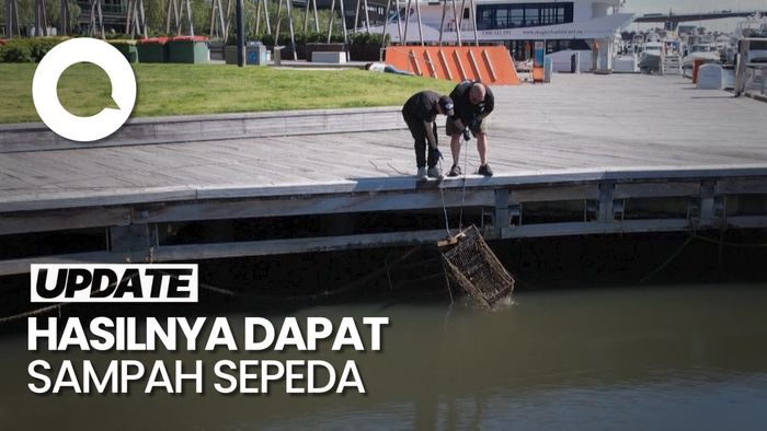 Metode Unik Pembersihan Sungai dengan Pancingan Magnet