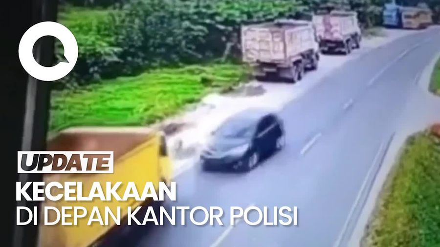 CCTV Mobil Adu Banteng dengan Truk di Asahan Sumut