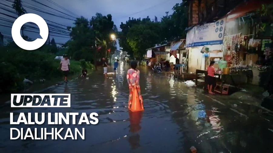 Hujan Deras, Jalan Kemang Utara IX Jaksel Banjir Setinggi 40 Cm!