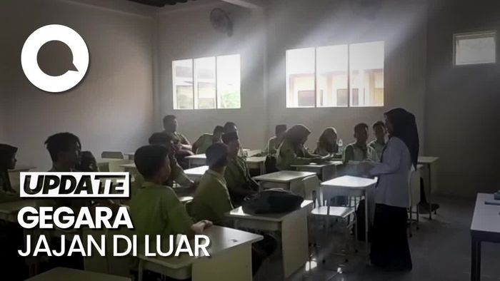Kepala Sekolah di Gresik Pukul 15 Siswi Gegara Jajan di Luar Sekolah