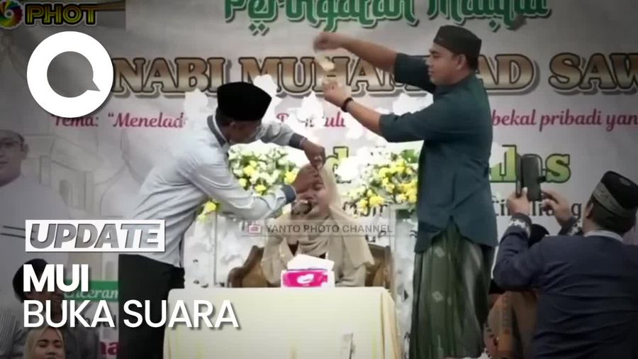 Heboh Qariah Disawer saat Baca Al-Quran, Uang Diselipkan di Kerudung