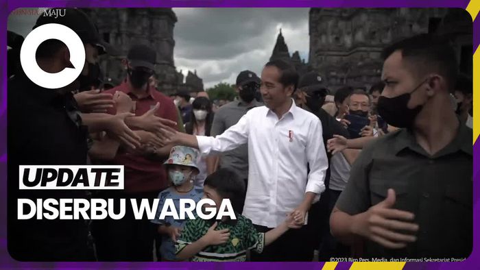 Momen Jokowi Ajak Cucu ke Candi Prambanan