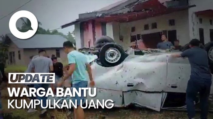 Penampakan Uang Miliaran Berhamburan di Sumbar gegara Mobil Terbalik