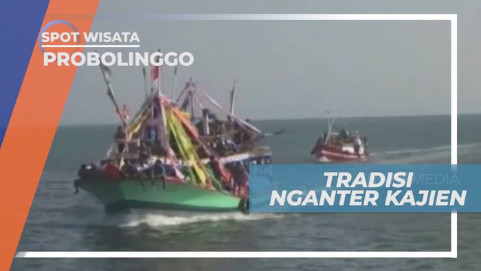 Nganter Kajien, Tradisi Menghantarkan Calon Jemaah Haji Dengan Iringan Perahu Hias, Probolinggo