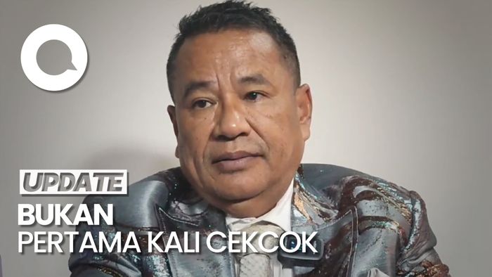 Hotman Paris Ungkap Penyebab Venna Melinda Cekcok dengan Suami
