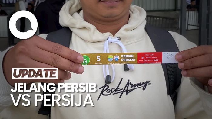 Suasana Penukaran Tiket Jelang Laga Persib Vs Persija