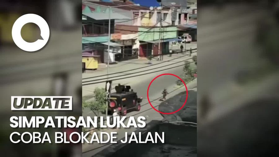 Momen Iring-iringan Polisi Bawa Lukas Enembe Dihadang Pemanah
