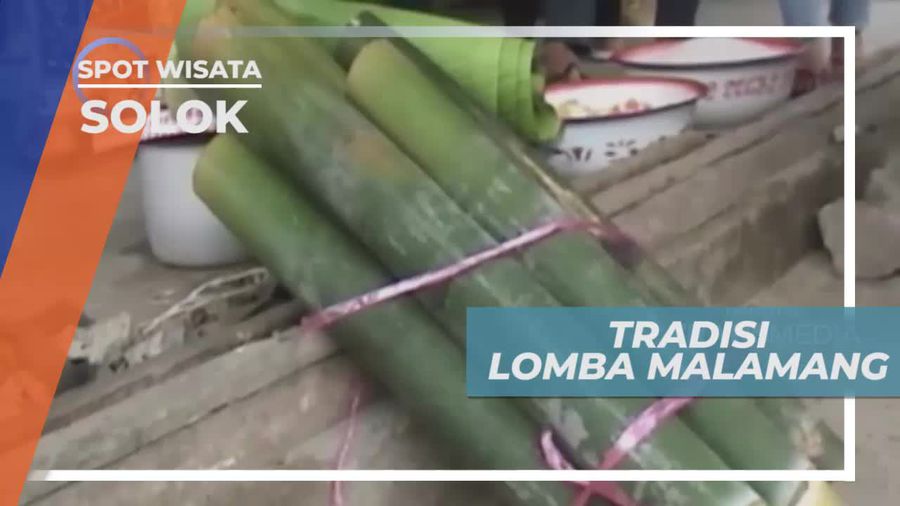 Tradisi Membuat Malamang di Solok Sumatera Barat