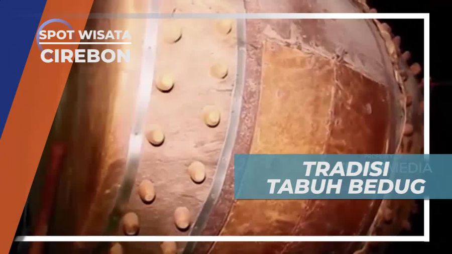 Tabuh Bedug, Tradisi Menandakan Waktu Salat Malam di Cirebon Jawa Barat