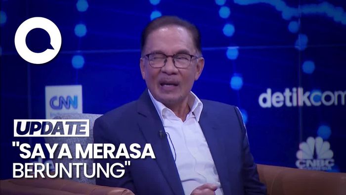 Anwar Ibrahim Cerita Dukungan Keluarga di Tengah Serangan Bertubi-tubi