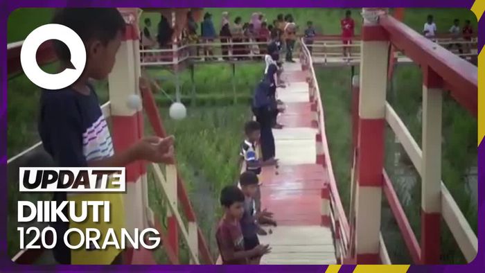 Keseruan Lomba Lato-lato Sepanjang 250 Meter di Pinrang