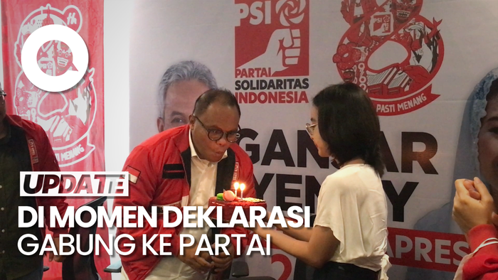 Senyum Merekah Badai Eks Kerispatih saat Diberi Kejutan Ultah oleh PSI