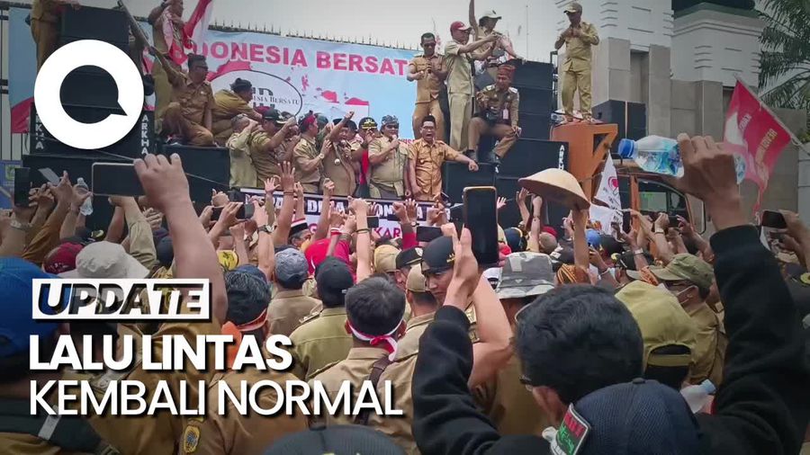 Massa Kades Bubarkan Diri Usai Usulan 9 Tahun Jabatan Diterima DPR