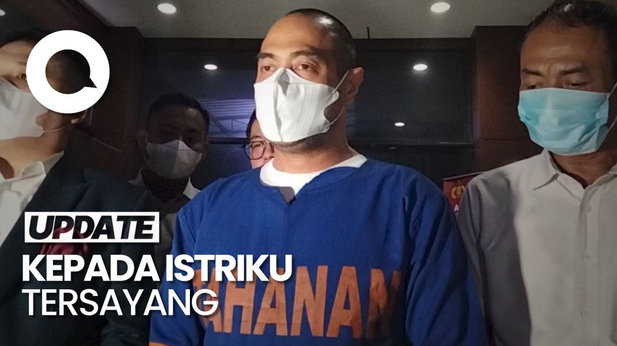 Potret Ferry Irawan Berbaju Tahanan Bacakan Surat untuk Venna Melinda