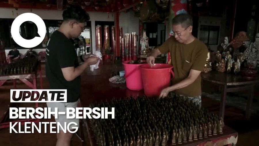Jelang Imlek Kelenteng Gunung Kalong Semarang Gelar Tradisi Bersih-bersih