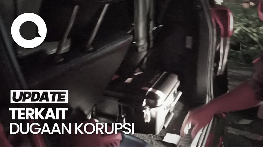 Potret KPK Geledah Ruang Kerja M Taufik di DPRD DKI