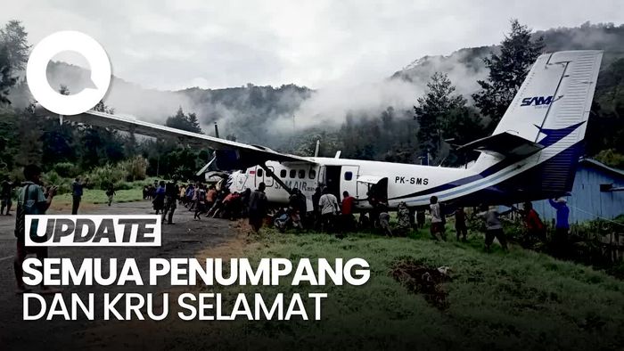 Warga Evakuasi Pesawat SAM Air yang Tergelincir di Beoga Papua