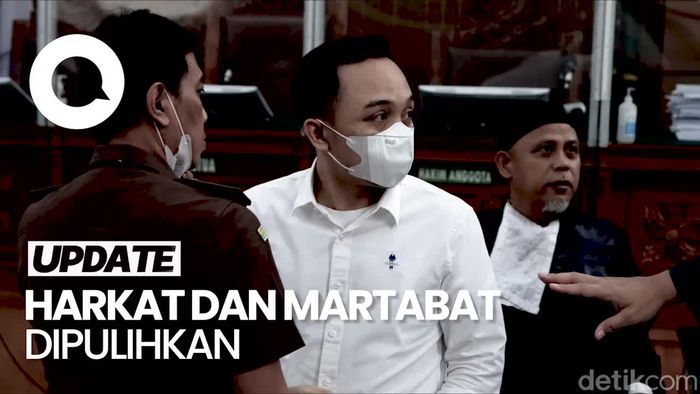Ricky Rizal Minta Dibebaskan dari Tuntutan 8 Tahun Bui