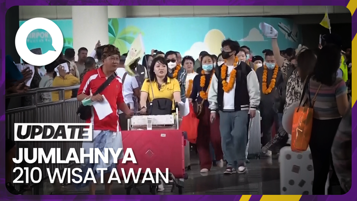 Kemenparekraf Sambut Ratusan Turis Tiongkok di Bali