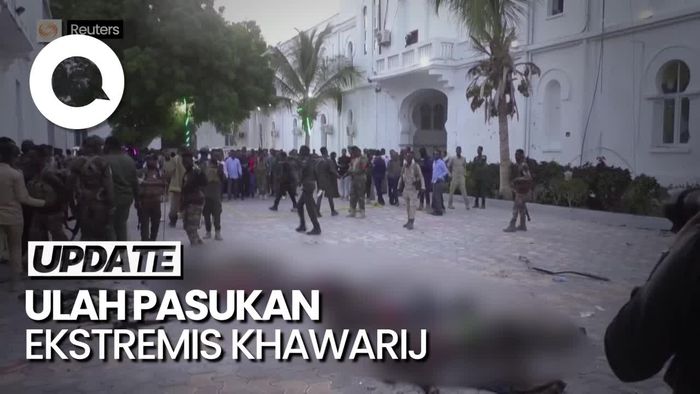 Mayat Bergelimpangan Usai Bom Meledak di Kantor Pemerintahan Somalia